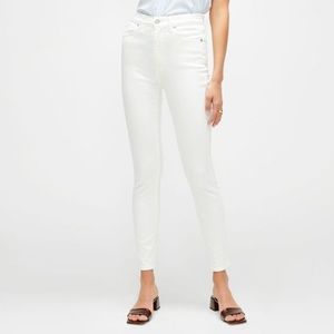 NWT Slim Illusion High Waist Ankle Skinny SZ 28